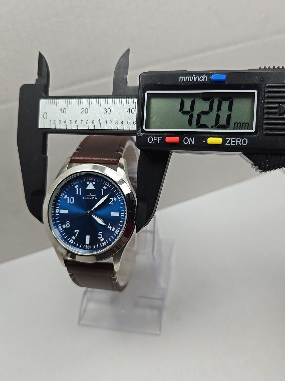 Elevon Hanson Blue Dial Pilot Watch Brown Leather Strap New Battery 42mm - Picture 5 of 12